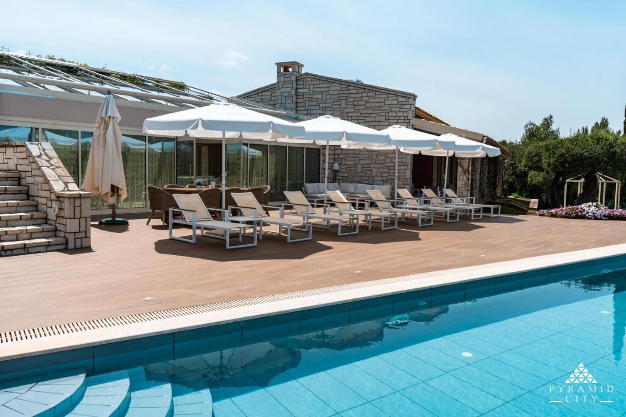 Luxury Villa Aphrodite Агіос-Спиридон Екстер'єр фото
